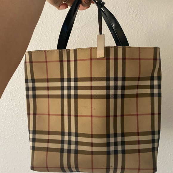 vintage burberry bucket bag